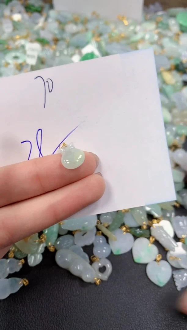 【闪购商品】翡翠颈饰18K金镶嵌 天然翡翠A货