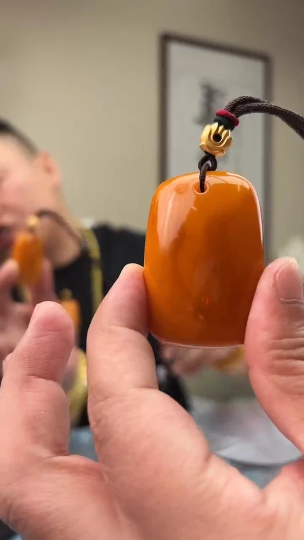 琥珀未镶嵌珠宝奇石H21，假一罚十多样性发其一H