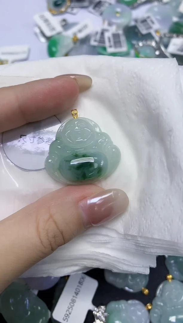颈饰18K金镶嵌翡翠天然缅甸翡翠A货百元以上9元证书费自理