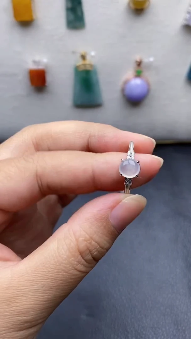 未镶嵌戒指翡翠1