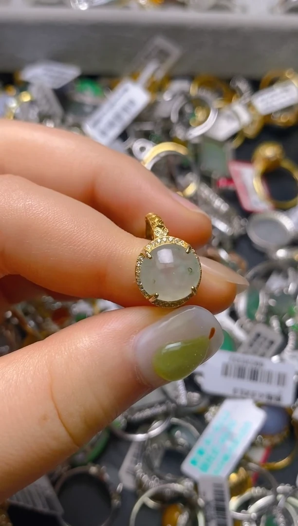 银S925镶嵌戒指翡翠百内无证书