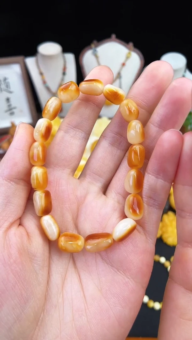 琥珀未镶嵌珠宝奇石柒月