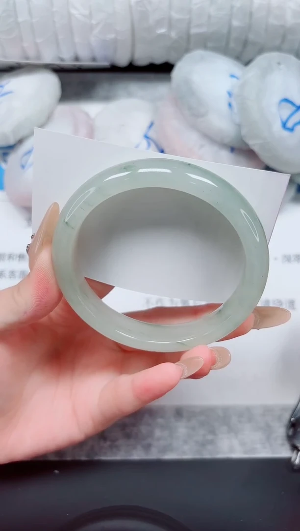 未镶嵌手镯石英质玉101-61