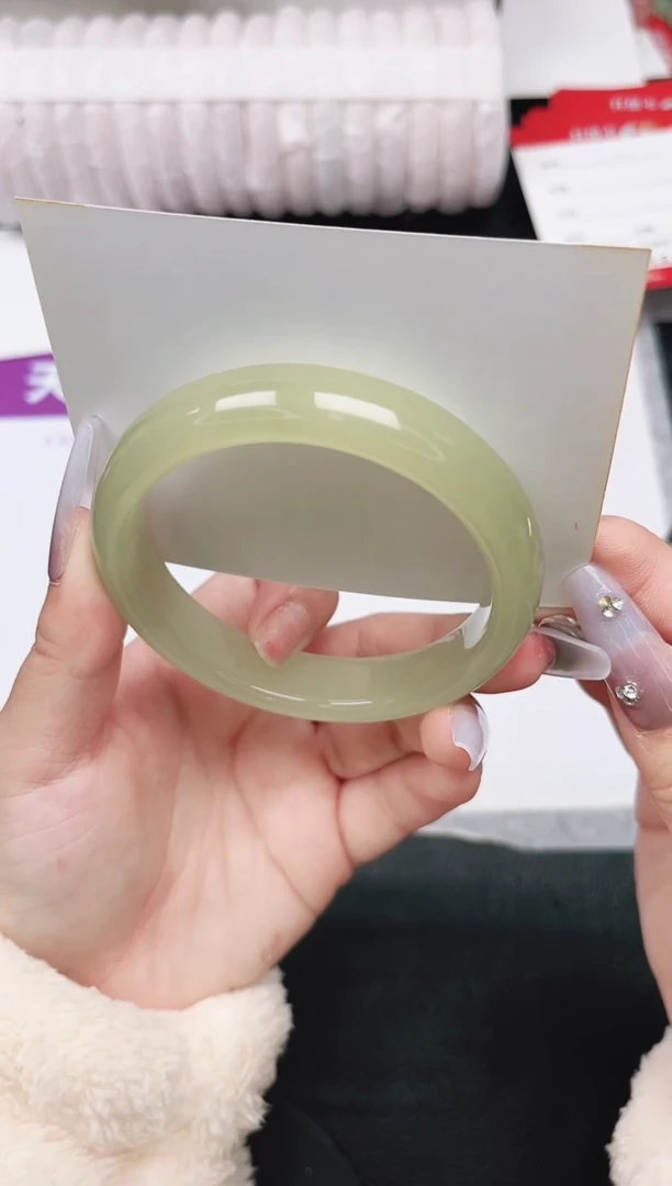 未镶嵌手镯石英质玉73-60