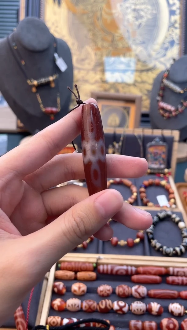 未镶嵌颈饰玛瑙/玉髓（覆膜）美泓红肉大尺寸五闪单珠