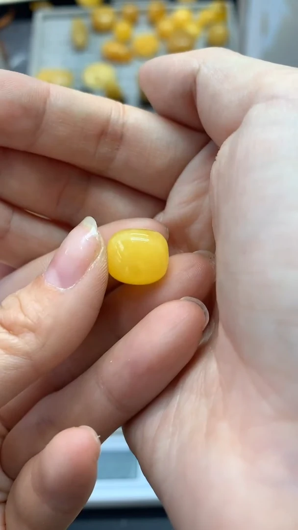 【闪购商品】琥珀珠宝奇石未镶嵌560