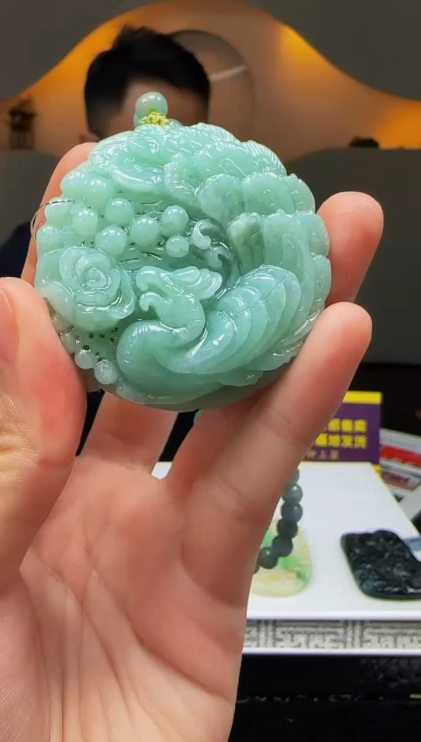 【闪购商品】定制翡翠未镶嵌Q04727翡翠毛货