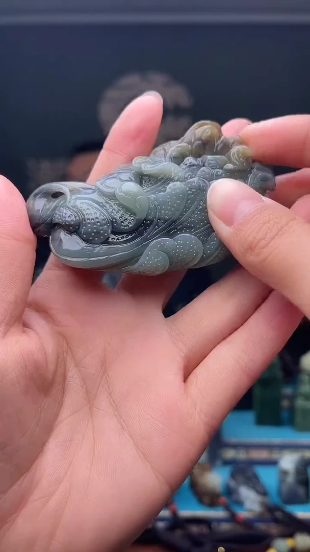 未镶嵌和田玉挂件1