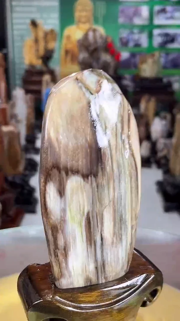 缅甸天然树化玉摆件