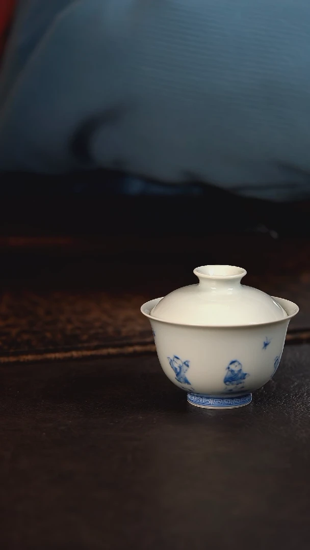 【闪购商品】杯聚澜堂童子扑蝶盖碗