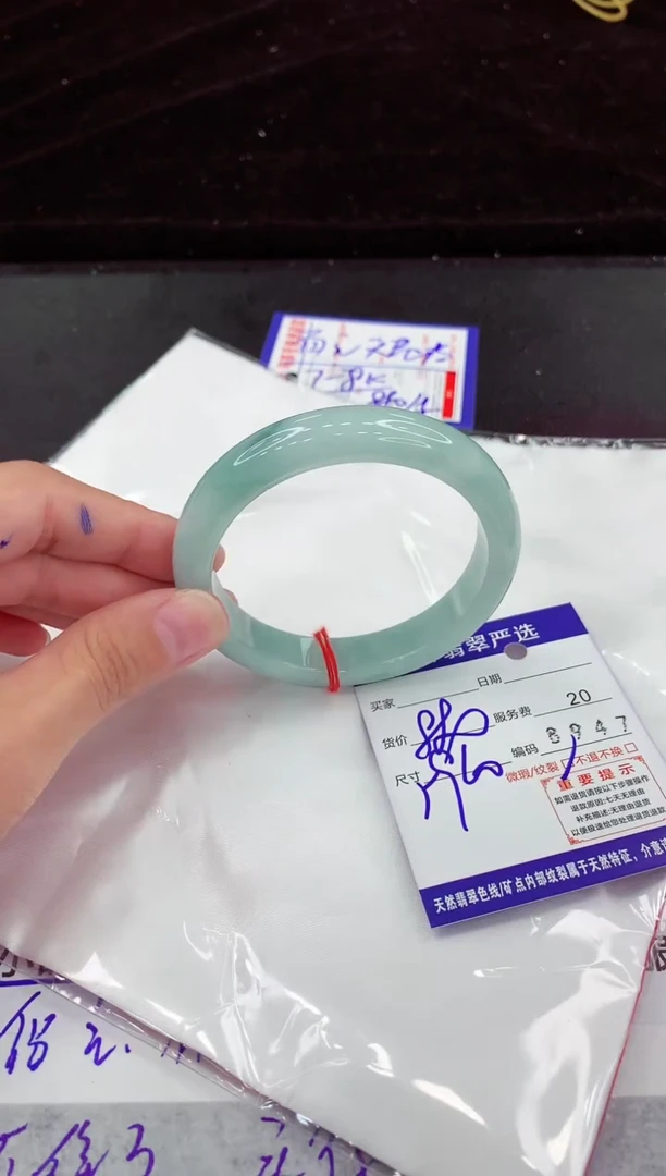 翡翠手镯未镶嵌1111111111111