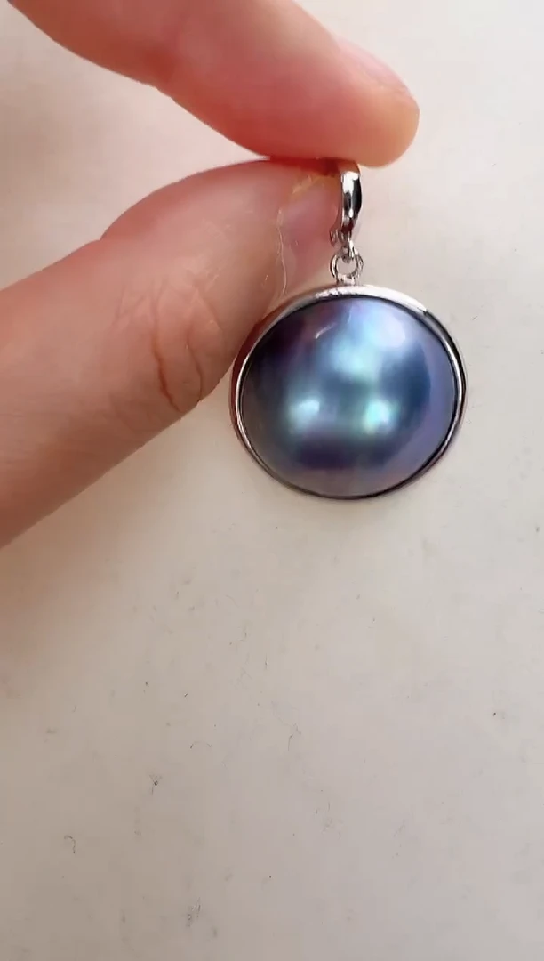 【闪购商品】拼合珍珠（马贝珠）颈饰银S925镶嵌蓝色大光板