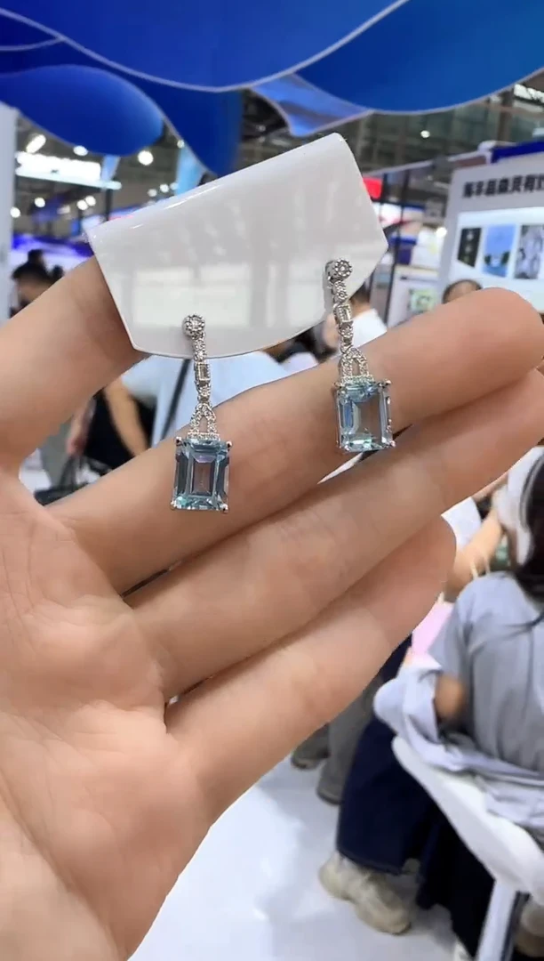 银S925镶嵌耳饰托帕石10*8mm耳坠