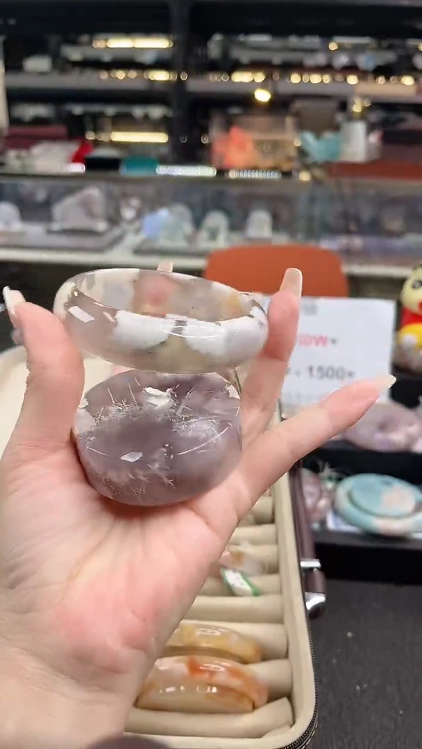 未镶嵌手镯石英质玉62圈口 （赠品镯心）310297