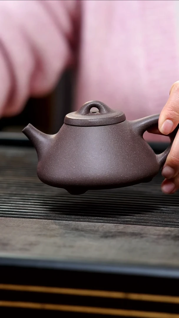 【闪购商品】紫砂茶壶06-微瑕半手金砂天青子冶230cc花泥