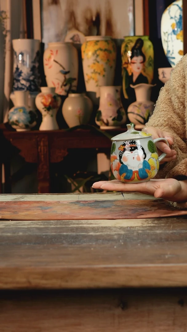 【闪购商品】瓷片景德镇纯手工釉下彩精品花瓶