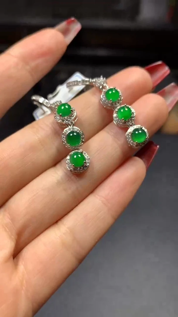 【闪购商品】翡翠耳饰未镶嵌0095512794多样性发一