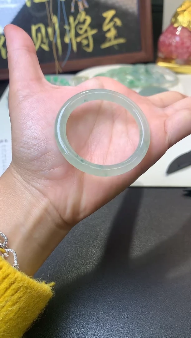 未镶嵌定制翡翠毛货