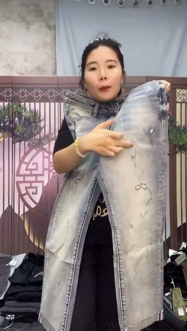 四季款牛仔裤35码