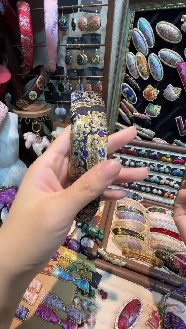莹****情【孤品车11.15】三马金扇繁华发箍
