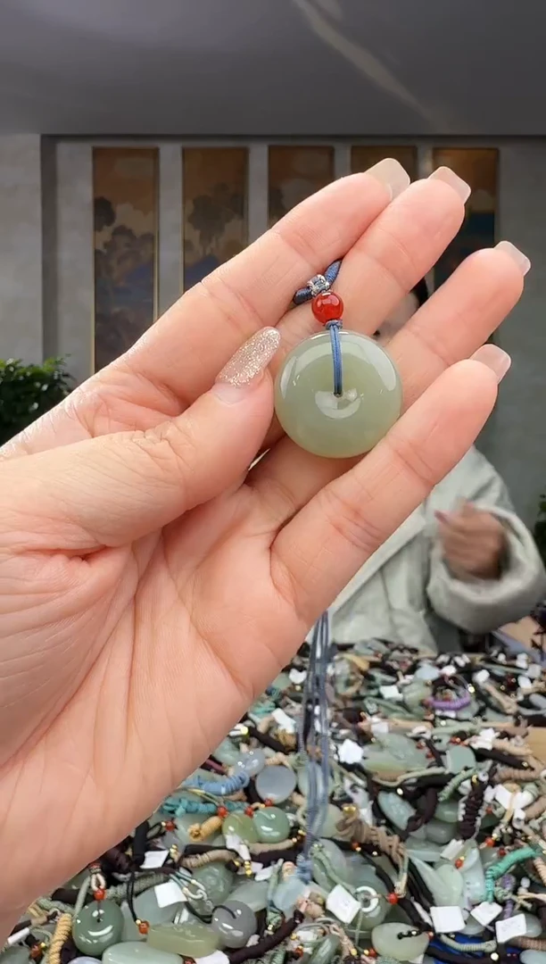 颈饰未镶嵌和田玉拍一发一多样性发货