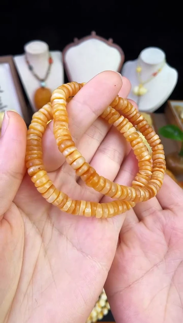 琥珀未镶嵌珠宝奇石多样性发其一