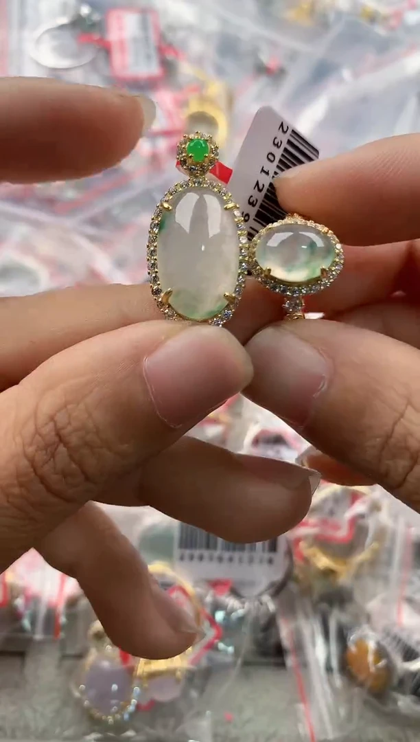 银S925镶嵌戒指翡翠10              9