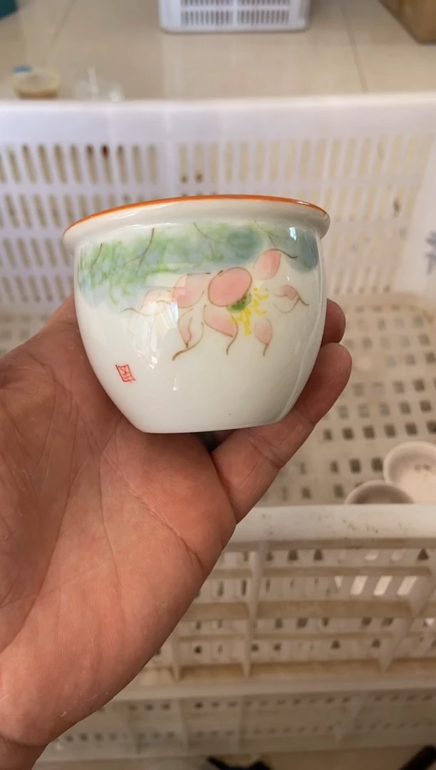 杯无运费险有瑕疵的摄影的产品有使用过的痕迹有点脏介意勿拍