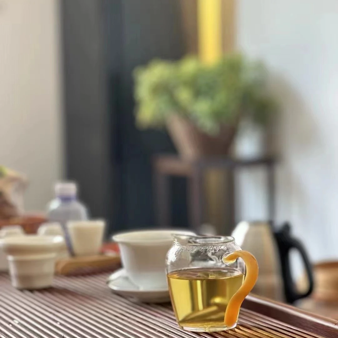 2023年经典大户赛 云南普洱茶（生茶）357克/饼