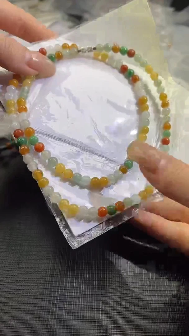 【闪购商品】翡翠颈饰未镶嵌100631173