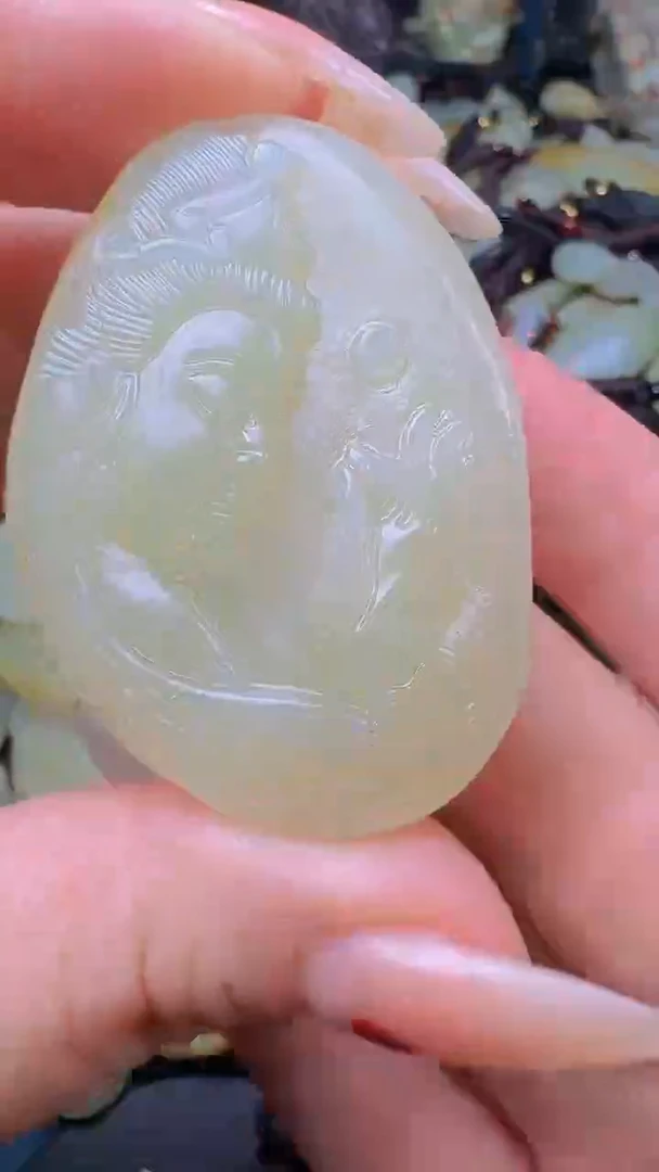 和田玉未镶嵌颈饰1