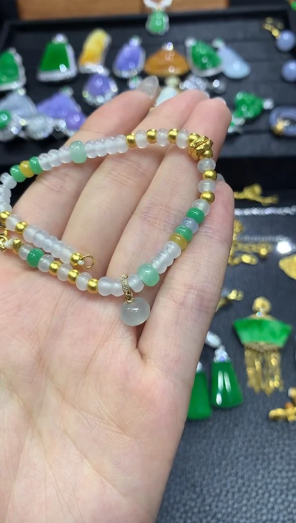 18K金镶嵌手链翡翠9团购买断