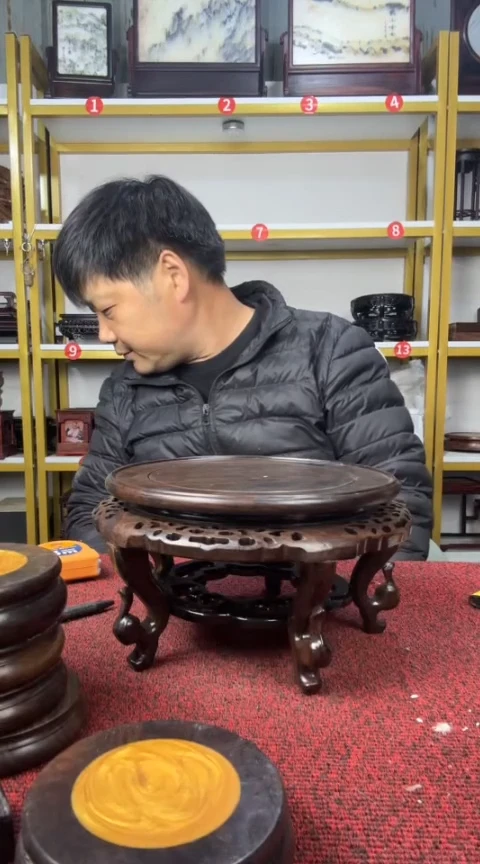 木非洲黑檀圆底座20*13CM