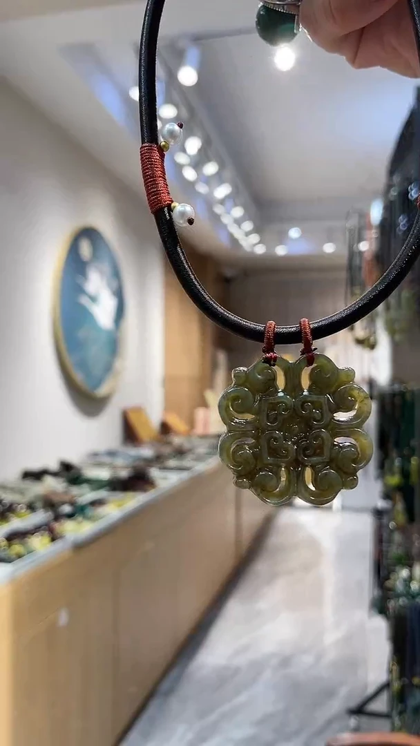 【闪购商品】和田玉（糖玉）颈饰未镶嵌吊坠