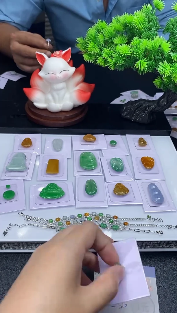 未镶嵌定制翡翠石**妈毛货商品 不退换/ 0366