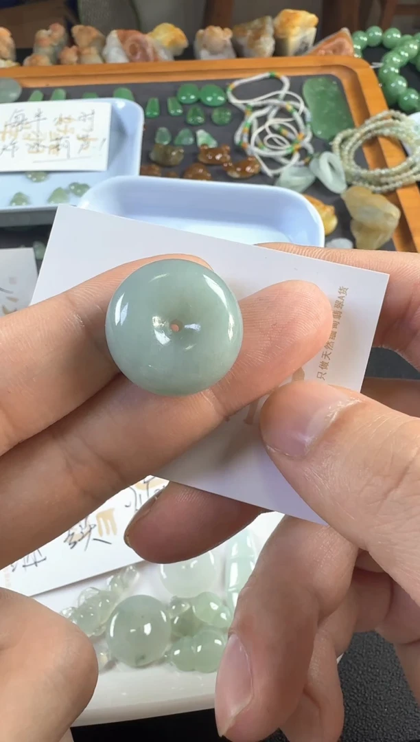 翡翠未镶嵌吊坠(不含链)平安扣