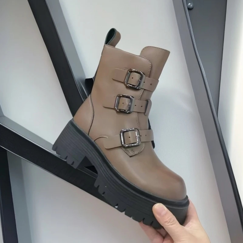 1520-B10-单里新款高帮靴子女粗跟小短靴欧货时尚马丁靴英伦风