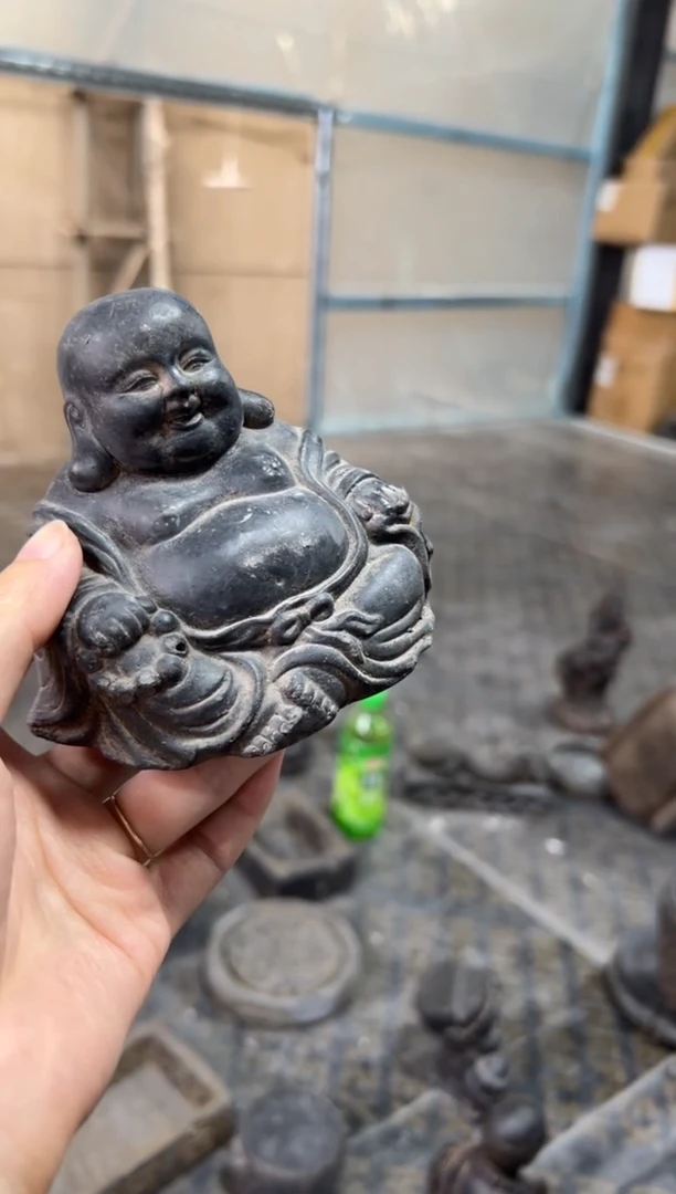 陶土【火山泥】未来佛