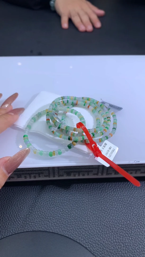 【闪购商品】翡翠手链未镶嵌多样性发一件