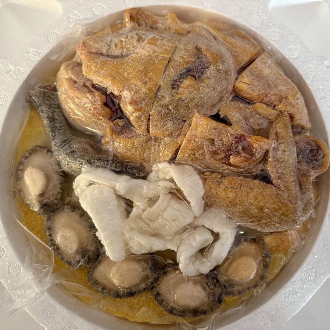 鲍鱼花胶鸡5只鲍鱼半只鸡