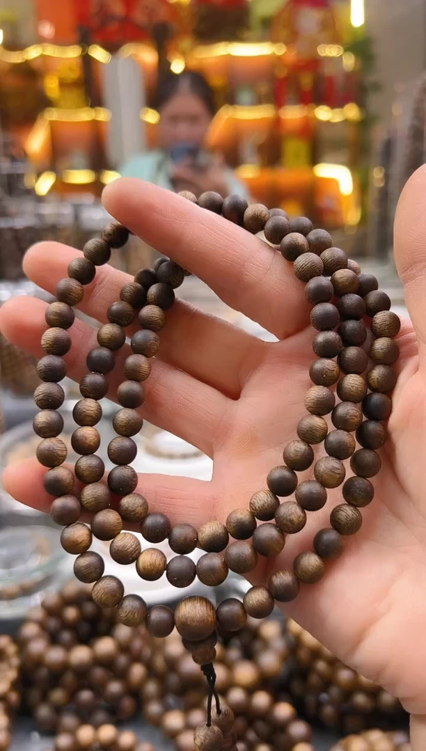 沉香手串棋楠西瓜叶圆珠多圈