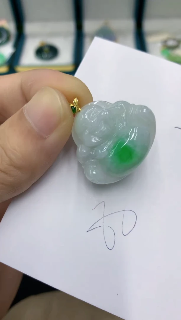 颈饰未镶嵌翡翠翡翠