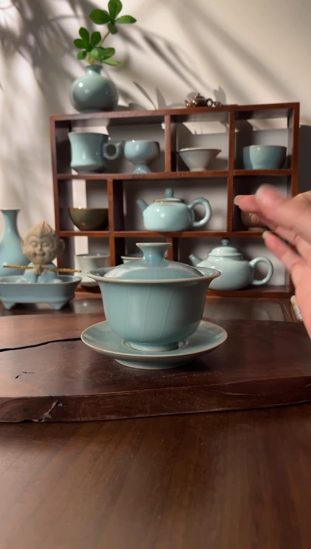 【闪购商品】壶清凉寺仿古釉色元宝三才盖碗