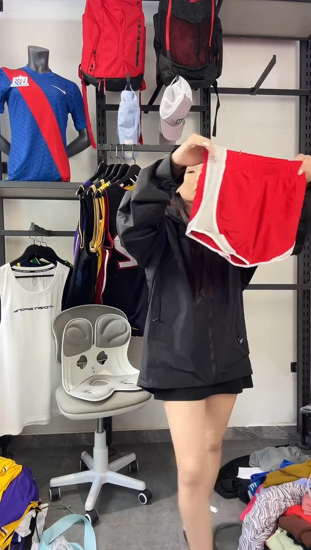 450编码 瑕疵款直播间过款为准 尺码