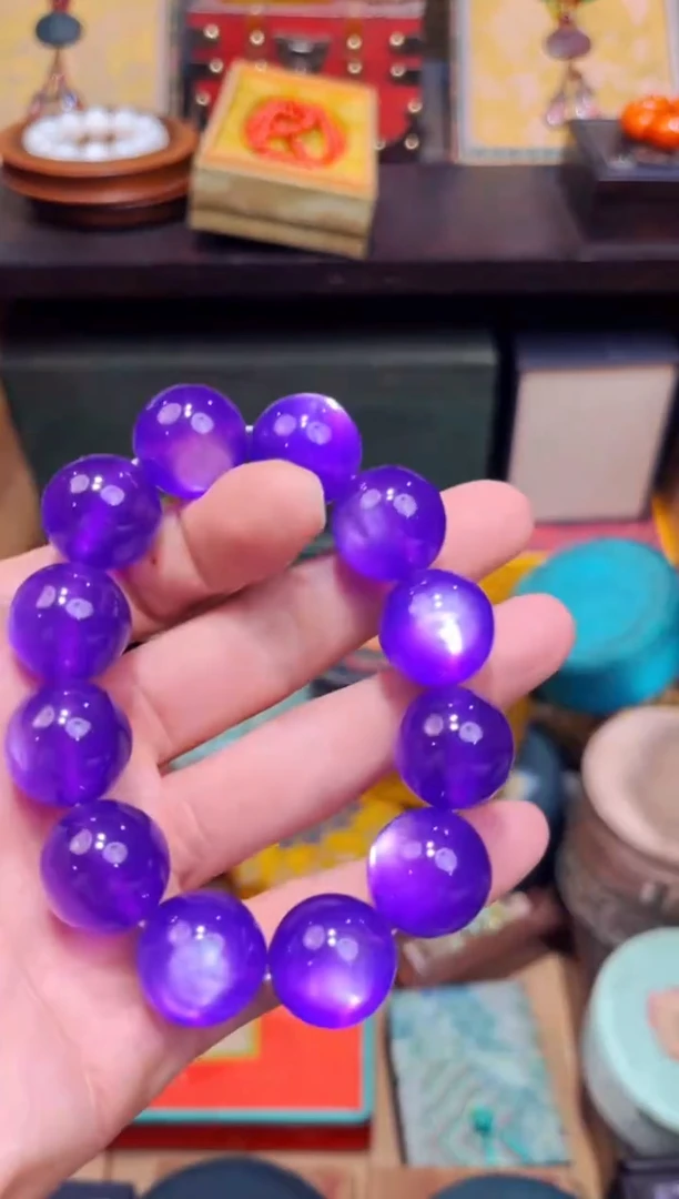 【闪购商品】琥珀裸石未镶嵌Q瑞哥专属高端精品75