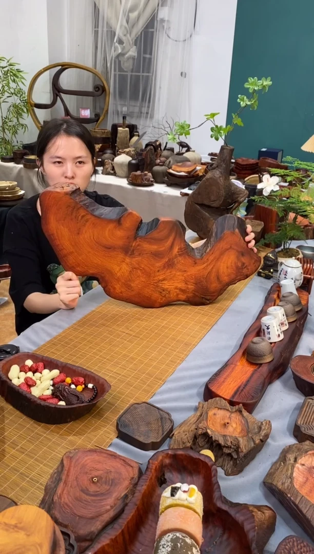 缅甸花梨随形干泡60.5-25-3