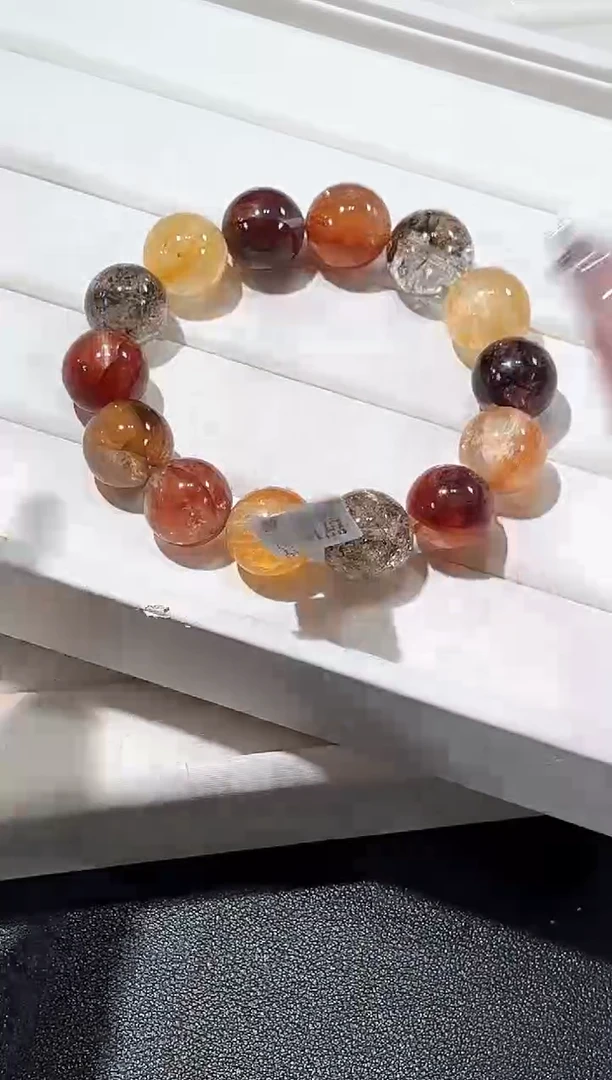 无无20v多样性发其一【1条】默认微瑕