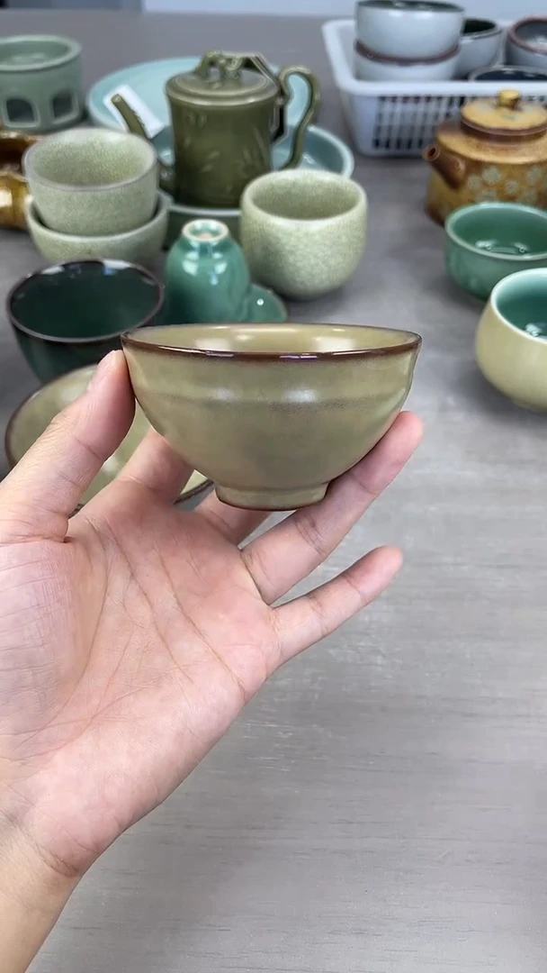 青瓷仓储福利清仓