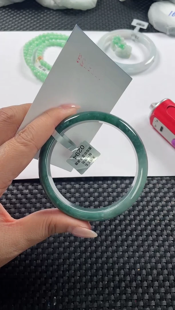 未镶嵌手镯翡翠基地发货H9035