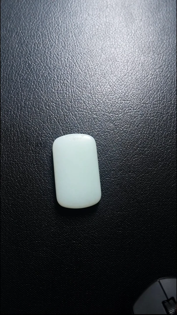 颈饰未镶嵌和田玉无事牌